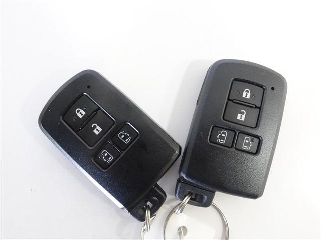 シエンタ G フルセグ メモリーナビ DVD再生 ミュージックプレイヤー接続可 バックカメラ ETC 両側電動スライド LEDヘッドランプ ウオークスルー 乗車定員7人 3列シート ワンオーナー 記録簿(18枚目)