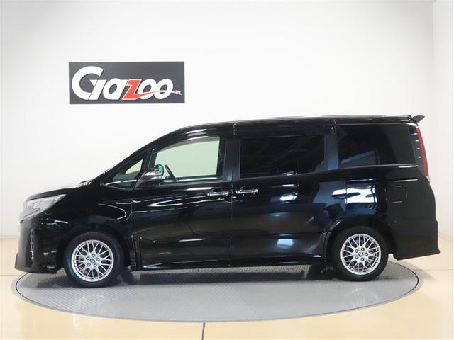 ノア ハイブリッドＳｉ　ダブルバイビーＩＩＩ　フルセグ　メモリーナビ　ＤＶＤ再生　ミュージックプレイヤー接続可　後席モニター　バックカメラ　衝突被害軽減システム　ＥＴＣ　ドラレコ　両側電動スライド　ＬＥＤヘッドランプ　乗車定員７人　３列シート（3枚目）