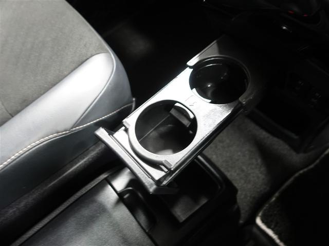 ノア ハイブリッドＳｉ　ダブルバイビーＩＩＩ　フルセグ　メモリーナビ　ＤＶＤ再生　ミュージックプレイヤー接続可　後席モニター　バックカメラ　衝突被害軽減システム　ＥＴＣ　ドラレコ　両側電動スライド　ＬＥＤヘッドランプ　乗車定員７人　３列シート（29枚目）