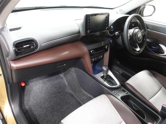 ヤリスクロス Ｚ　フルセグ　メモリーナビ　ＤＶＤ再生　ミュージックプレイヤー接続可　バックカメラ　衝突被害軽減システム　ＥＴＣ　ドラレコ　ＬＥＤヘッドランプ　ワンオーナー　記録簿（9枚目）