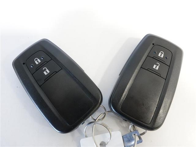 カローラスポーツ ハイブリッドＧ　Ｚ　メモリーナビ　ミュージックプレイヤー接続可　バックカメラ　衝突被害軽減システム　ＥＴＣ　ＬＥＤヘッドランプ　ワンオーナー　フルエアロ　記録簿（18枚目）