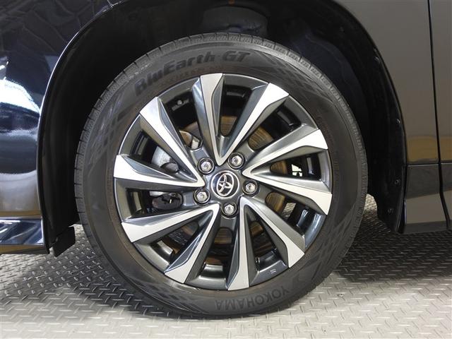 ヴォクシー Ｓ－Ｚ　フルセグ　メモリーナビ　ＤＶＤ再生　ミュージックプレイヤー接続可　後席モニター　バックカメラ　衝突被害軽減システム　ＥＴＣ　ドラレコ　両側電動スライド　ＬＥＤヘッドランプ　乗車定員７人　３列シート（9枚目）