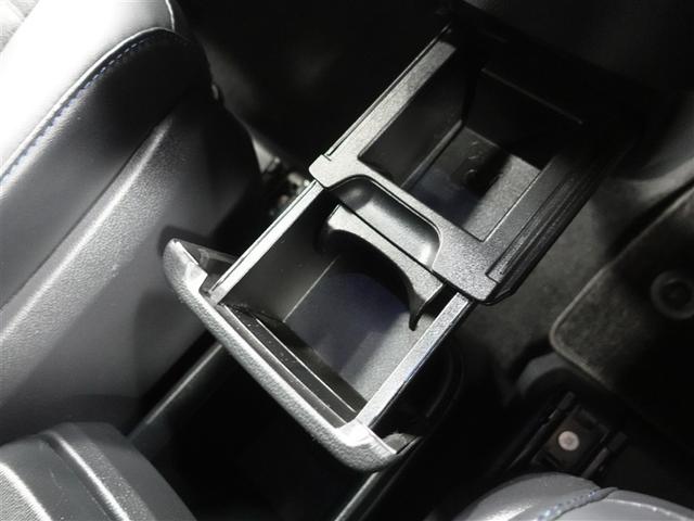 ヴォクシー Ｓ－Ｚ　フルセグ　メモリーナビ　ＤＶＤ再生　ミュージックプレイヤー接続可　後席モニター　バックカメラ　衝突被害軽減システム　ＥＴＣ　ドラレコ　両側電動スライド　ＬＥＤヘッドランプ　乗車定員７人　３列シート（28枚目）