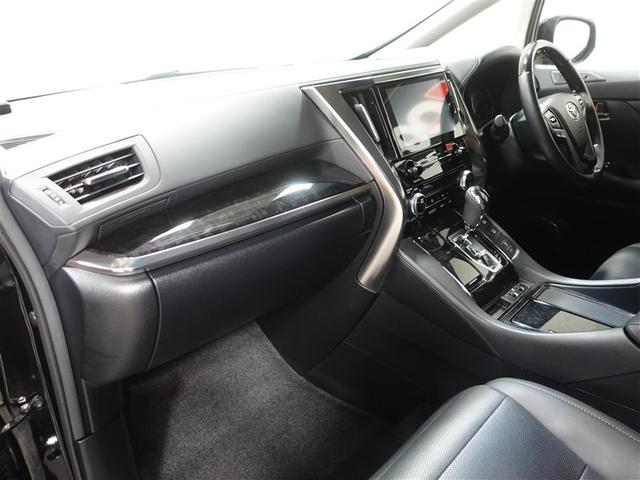 アルファード ２．５Ｓ　Ｃパッケージ　サンルーフ　フルセグ　メモリーナビ　ＤＶＤ再生　ミュージックプレイヤー接続可　後席モニター　バックカメラ　衝突被害軽減システム　ＥＴＣ　両側電動スライド　ＬＥＤヘッドランプ　乗車定員７人　３列シート（10枚目）