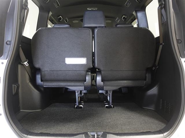 ノア Ｓｉ　ダブルバイビーＩＩ　４ＷＤ　フルセグ　メモリーナビ　ＤＶＤ再生　ミュージックプレイヤー接続可　バックカメラ　衝突被害軽減システム　ＥＴＣ　ドラレコ　両側電動スライド　ＬＥＤヘッドランプ　ウオークスルー　乗車定員７人（21枚目）
