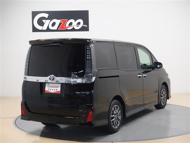 ヴォクシー ZS 煌II フルセグ メモリーナビ DVD再生 ミュージックプレイヤー接続可 後席モニター バックカメラ 衝突被害軽減システム ETC ドラレコ 両側電動スライド LEDヘッドランプ ウオークスルー 乗車定員7人(4枚目)