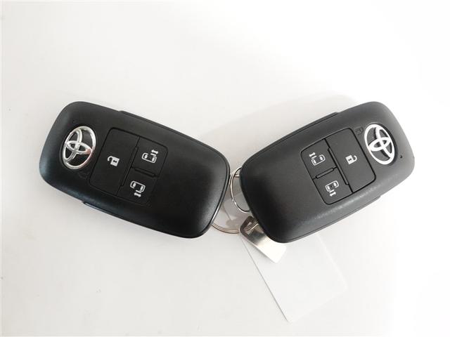 ルーミー カスタムG 4WD フルセグ メモリーナビ DVD再生 ミュージックプレイヤー接続可 バックカメラ 衝突被害軽減システム ETC 両側電動スライド LEDヘッドランプ ウオークスルー ワンオーナー 記録簿(18枚目)