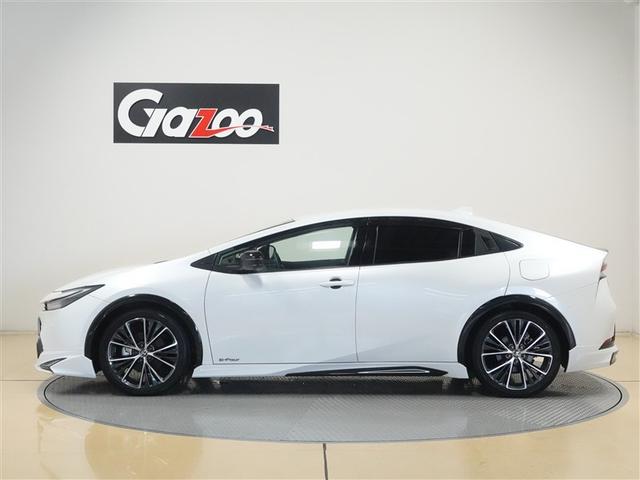 プリウス Ｚ　４ＷＤ　フルセグ　メモリーナビ　ミュージックプレイヤー接続可　バックカメラ　衝突被害軽減システム　ＥＴＣ　ドラレコ　ＬＥＤヘッドランプ　ワンオーナー　フルエアロ　記録簿（3枚目）