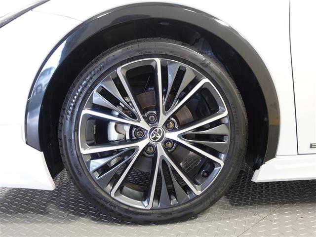 プリウス Ｚ　４ＷＤ　フルセグ　メモリーナビ　ミュージックプレイヤー接続可　バックカメラ　衝突被害軽減システム　ＥＴＣ　ドラレコ　ＬＥＤヘッドランプ　ワンオーナー　フルエアロ　記録簿（8枚目）