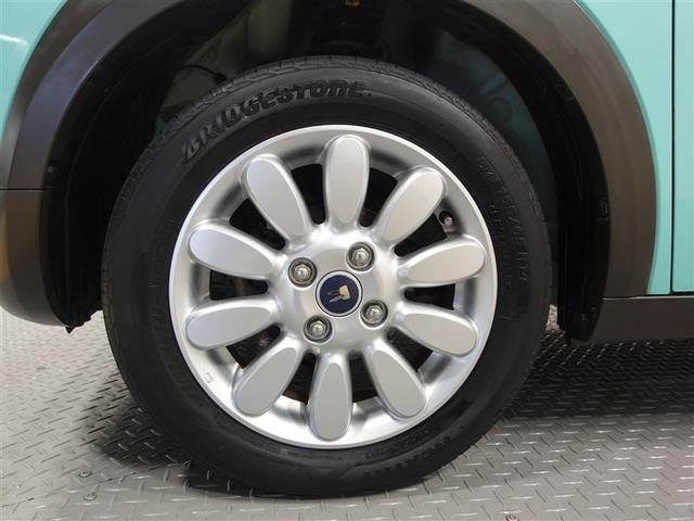 アルトラパン Ｘ　フルセグ　メモリーナビ　ＤＶＤ再生　ミュージックプレイヤー接続可　バックカメラ　衝突被害軽減システム　ＥＴＣ　ＨＩＤヘッドライト　記録簿　アイドリングストップ（8枚目）