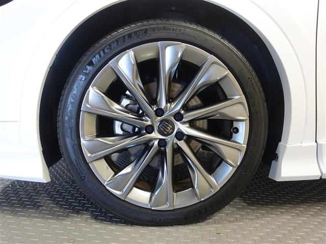 クラウンクロスオーバー Ｇアドバンスド・レザーパッケージ　革シート　４ＷＤ　フルセグ　メモリーナビ　ミュージックプレイヤー接続可　バックカメラ　衝突被害軽減システム　ＥＴＣ　ドラレコ　ＬＥＤヘッドランプ　ワンオーナー　フルエアロ　記録簿（8枚目）