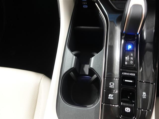 クラウンクロスオーバー Ｇアドバンスド・レザーパッケージ　革シート　４ＷＤ　フルセグ　メモリーナビ　ミュージックプレイヤー接続可　バックカメラ　衝突被害軽減システム　ＥＴＣ　ドラレコ　ＬＥＤヘッドランプ　ワンオーナー　フルエアロ　記録簿（27枚目）