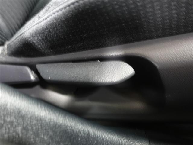 プリウス Ｓセーフティプラス　４ＷＤ　フルセグ　メモリーナビ　ＤＶＤ再生　ミュージックプレイヤー接続可　バックカメラ　衝突被害軽減システム　ＥＴＣ　ドラレコ　ＬＥＤヘッドランプ　ワンオーナー　記録簿（23枚目）