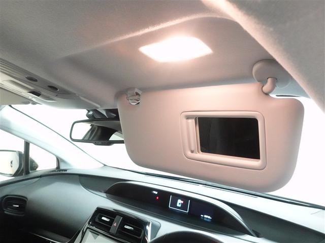 プリウス Ｓセーフティプラス　４ＷＤ　フルセグ　メモリーナビ　ＤＶＤ再生　ミュージックプレイヤー接続可　バックカメラ　衝突被害軽減システム　ＥＴＣ　ドラレコ　ＬＥＤヘッドランプ　ワンオーナー　記録簿（25枚目）