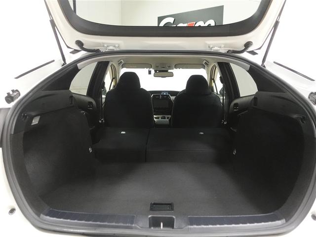 プリウス Ｓセーフティプラス　フルセグ　メモリーナビ　ＤＶＤ再生　ミュージックプレイヤー接続可　バックカメラ　衝突被害軽減システム　ＥＴＣ　ドラレコ　ＬＥＤヘッドランプ　ワンオーナー　記録簿（22枚目）