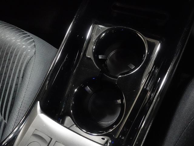 プリウス Ｓセーフティプラス　フルセグ　メモリーナビ　ＤＶＤ再生　ミュージックプレイヤー接続可　バックカメラ　衝突被害軽減システム　ＥＴＣ　ドラレコ　ＬＥＤヘッドランプ　ワンオーナー　記録簿（26枚目）