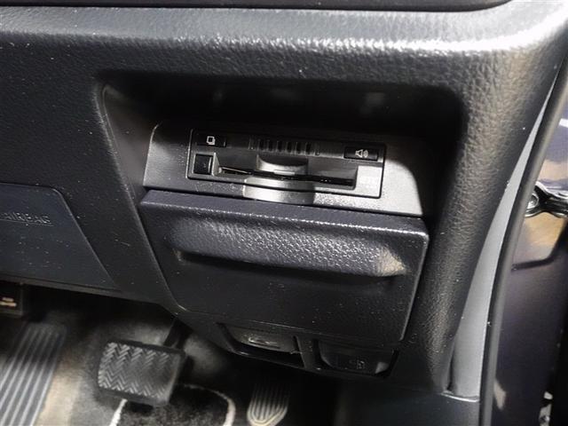 ノア Ｓｉ　ダブルバイビー　４ＷＤ　フルセグ　メモリーナビ　ＤＶＤ再生　ミュージックプレイヤー接続可　後席モニター　バックカメラ　衝突被害軽減システム　ＥＴＣ　ドラレコ　両側電動スライド　ＬＥＤヘッドランプ　ウオークスルー（24枚目）