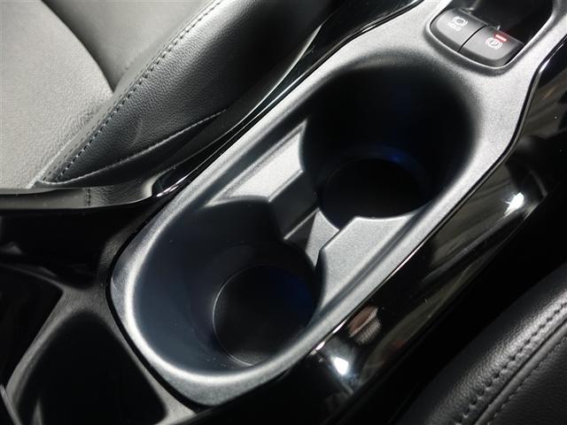 カローラクロス ハイブリッド　Ｚ　ミュージックプレイヤー接続可　バックカメラ　衝突被害軽減システム　ＥＴＣ　ＬＥＤヘッドランプ　ワンオーナー　記録簿（29枚目）