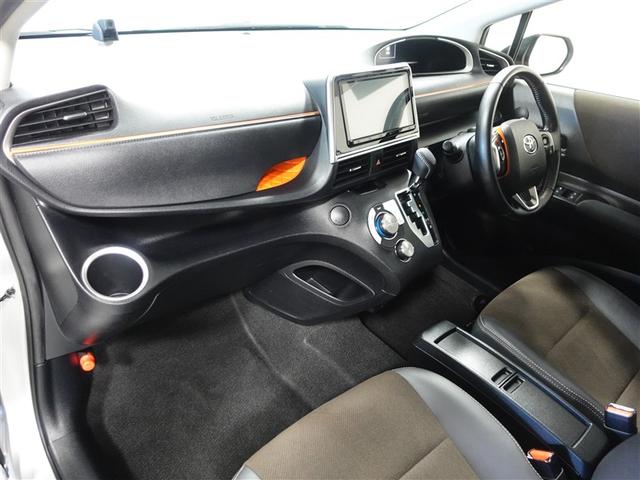 シエンタ Ｇ　クエロ　フルセグ　メモリーナビ　ＤＶＤ再生　ミュージックプレイヤー接続可　バックカメラ　衝突被害軽減システム　ＥＴＣ　ドラレコ　両側電動スライド　ＬＥＤヘッドランプ　乗車定員７人　３列シート　ワンオーナー（10枚目）