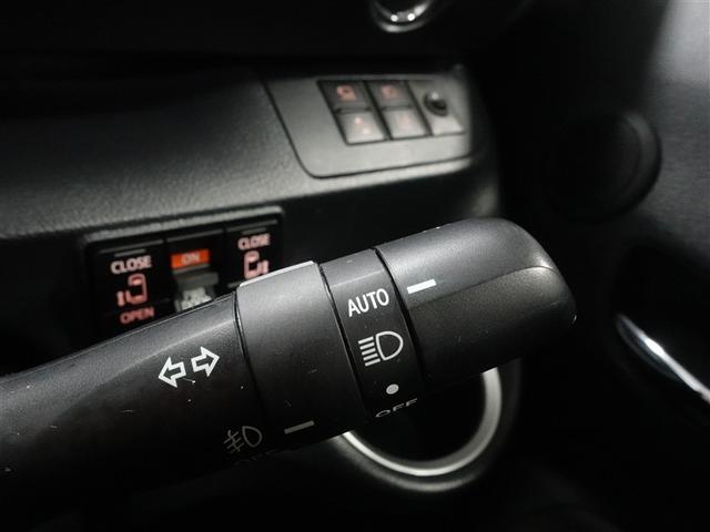 シエンタ Ｇ　クエロ　フルセグ　メモリーナビ　ＤＶＤ再生　ミュージックプレイヤー接続可　バックカメラ　衝突被害軽減システム　ＥＴＣ　ドラレコ　両側電動スライド　ＬＥＤヘッドランプ　乗車定員７人　３列シート　ワンオーナー（26枚目）