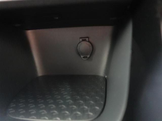 ヤリス ハイブリッドＧ　メモリーナビ　ミュージックプレイヤー接続可　バックカメラ　衝突被害軽減システム　ＥＴＣ　ドラレコ　ＬＥＤヘッドランプ　記録簿（27枚目）