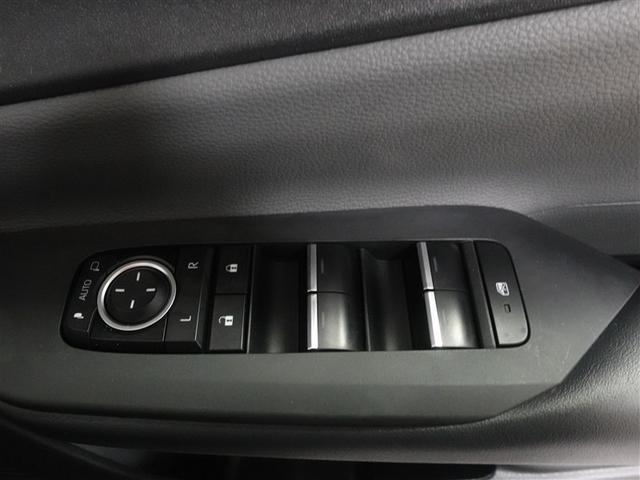 プリウス Ｇ　フルセグ　ミュージックプレイヤー接続可　バックカメラ　衝突被害軽減システム　ＥＴＣ　ドラレコ　ＬＥＤヘッドランプ　ワンオーナー　記録簿（14枚目）