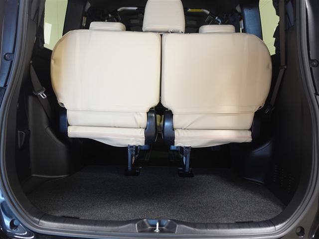 ノア Ｇ　４ＷＤ　フルセグ　メモリーナビ　ＤＶＤ再生　ミュージックプレイヤー接続可　バックカメラ　衝突被害軽減システム　ＥＴＣ　両側電動スライド　ＬＥＤヘッドランプ　ウオークスルー　乗車定員７人　３列シート（21枚目）