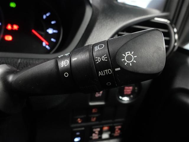 ノア Ｇ　４ＷＤ　フルセグ　メモリーナビ　ＤＶＤ再生　ミュージックプレイヤー接続可　バックカメラ　衝突被害軽減システム　ＥＴＣ　両側電動スライド　ＬＥＤヘッドランプ　ウオークスルー　乗車定員７人　３列シート（26枚目）