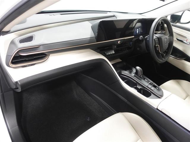 クラウンクロスオーバー Ｇアドバンスド・レザーパッケージ　革シート　４ＷＤ　フルセグ　ミュージックプレイヤー接続可　バックカメラ　衝突被害軽減システム　ＥＴＣ　ドラレコ　ＬＥＤヘッドランプ　ワンオーナー　記録簿（9枚目）