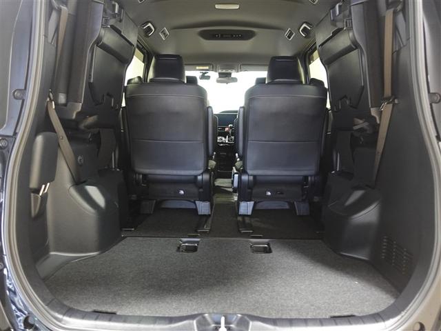 ノア Ｓｉ　ダブルバイビーＩＩＩ　フルセグ　メモリーナビ　ＤＶＤ再生　ミュージックプレイヤー接続可　バックカメラ　衝突被害軽減システム　ＥＴＣ　ドラレコ　両側電動スライド　ＬＥＤヘッドランプ　ウオークスルー　乗車定員７人　３列シート（22枚目）