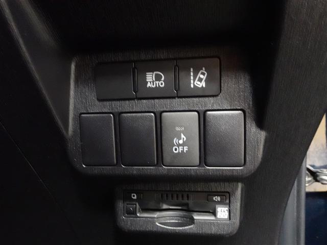 プリウスα S チューン ブラックII フルセグ メモリーナビ DVD再生 ミュージックプレイヤー接続可 バックカメラ 衝突被害軽減システム ETC ドラレコ LEDヘッドランプ ワンオーナー 記録簿(16枚目)