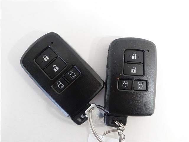 ヴォクシー ZS 煌III フルセグ メモリーナビ DVD再生 ミュージックプレイヤー接続可 後席モニター バックカメラ 衝突被害軽減システム ETC ドラレコ 両側電動スライド LEDヘッドランプ ウオークスルー 乗車定員7人(18枚目)