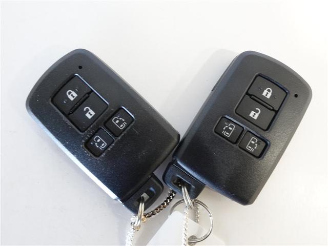 シエンタ Ｇ　フルセグ　メモリーナビ　ＤＶＤ再生　ミュージックプレイヤー接続可　バックカメラ　衝突被害軽減システム　ＥＴＣ　ドラレコ　両側電動スライド　乗車定員７人　３列シート　ワンオーナー　記録簿（18枚目）