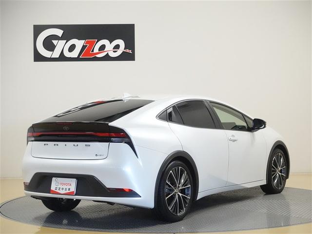 プリウス Ｇ　フルセグ　ミュージックプレイヤー接続可　バックカメラ　衝突被害軽減システム　ＥＴＣ　ドラレコ　ＬＥＤヘッドランプ　ワンオーナー　記録簿（4枚目）