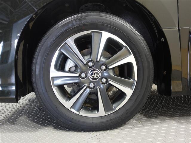 ヴォクシー ＺＳ　煌ＩＩＩ　フルセグ　メモリーナビ　ＤＶＤ再生　ミュージックプレイヤー接続可　後席モニター　バックカメラ　衝突被害軽減システム　ＥＴＣ　ドラレコ　両側電動スライド　ＬＥＤヘッドランプ　ウオークスルー　乗車定員７人（9枚目）