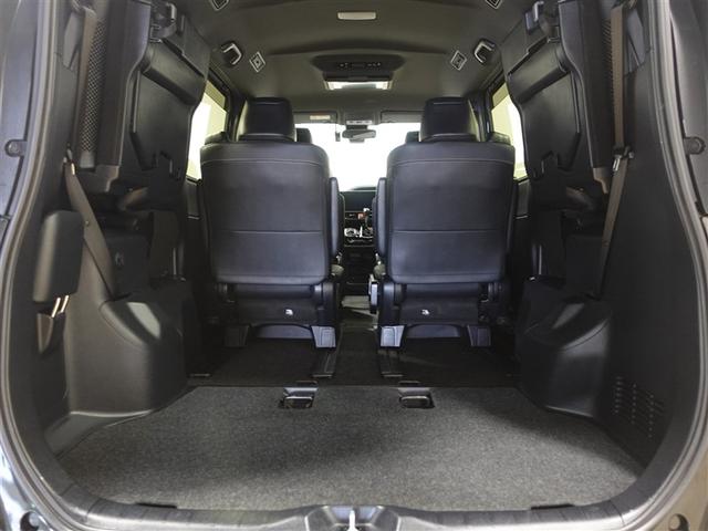 ヴォクシー ＺＳ　煌ＩＩＩ　フルセグ　メモリーナビ　ＤＶＤ再生　ミュージックプレイヤー接続可　後席モニター　バックカメラ　衝突被害軽減システム　ＥＴＣ　ドラレコ　両側電動スライド　ＬＥＤヘッドランプ　ウオークスルー　乗車定員７人（22枚目）