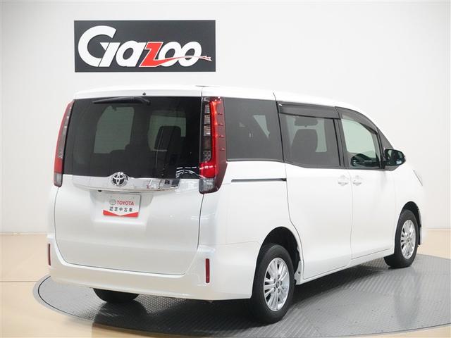 ノア G 4WD フルセグ メモリーナビ DVD再生 ミュージックプレイヤー接続可 バックカメラ 衝突被害軽減システム ETC ドラレコ 電動スライドドア LEDヘッドランプ ウオークスルー 乗車定員7人(4枚目)