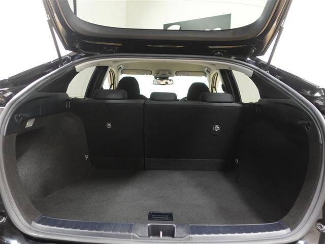 プリウス Sセーフティプラス フルセグ メモリーナビ DVD再生 ミュージックプレイヤー接続可 バックカメラ 衝突被害軽減システム ETC LEDヘッドランプ ワンオーナー 記録簿(21枚目)