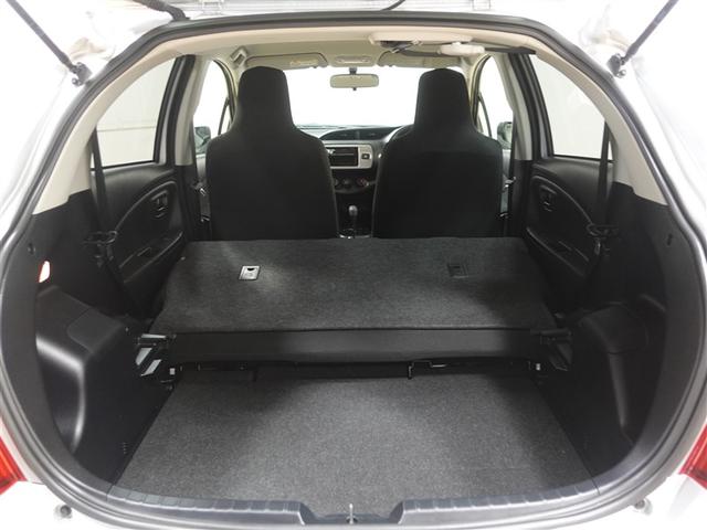 ヴィッツ Ｆ　ミュージックプレイヤー接続可　ＬＥＤヘッドランプ　ワンオーナー　記録簿（22枚目）