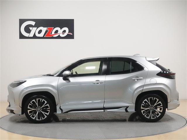 ヤリスクロス ハイブリッドＺ　フルセグ　メモリーナビ　ＤＶＤ再生　ミュージックプレイヤー接続可　バックカメラ　衝突被害軽減システム　ＥＴＣ　ドラレコ　ＬＥＤヘッドランプ　ワンオーナー　フルエアロ　記録簿（3枚目）