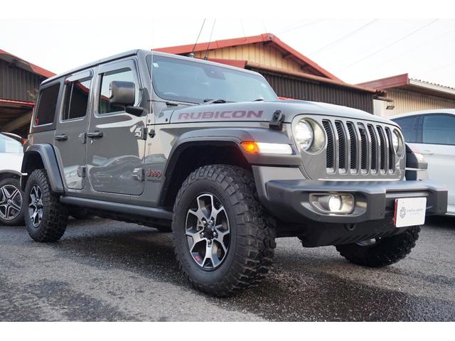 ジープ・ラングラーアンリミテッド ルビコン　スティングレー　純正ナビ＆フルセグＴＶ　バックカメラ　黒本革シート　ＬＥＤヘッドライト　アルパインスピーカー　純正アルミ＆ＢＦグッドリッチタイヤ　ＥＴＣ（2枚目）