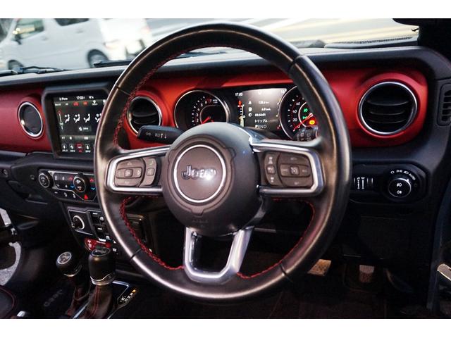 ジープ・ラングラーアンリミテッド ルビコン　スティングレー　純正ナビ＆フルセグＴＶ　バックカメラ　黒本革シート　ＬＥＤヘッドライト　アルパインスピーカー　純正アルミ＆ＢＦグッドリッチタイヤ　ＥＴＣ（11枚目）