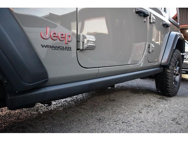 ジープ・ラングラーアンリミテッド ルビコン　スティングレー　純正ナビ＆フルセグＴＶ　バックカメラ　黒本革シート　ＬＥＤヘッドライト　アルパインスピーカー　純正アルミ＆ＢＦグッドリッチタイヤ　ＥＴＣ（20枚目）