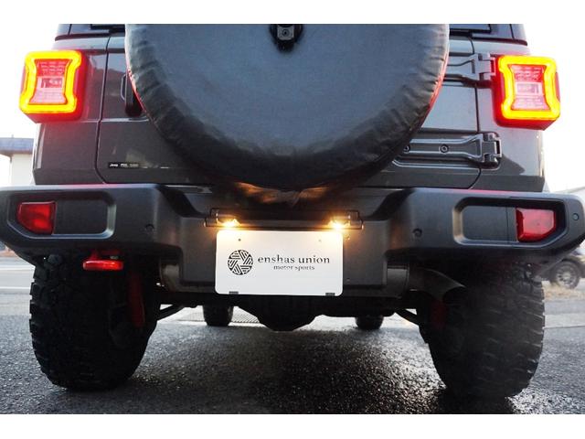 ジープ・ラングラーアンリミテッド ルビコン　スティングレー　純正ナビ＆フルセグＴＶ　バックカメラ　黒本革シート　ＬＥＤヘッドライト　アルパインスピーカー　純正アルミ＆ＢＦグッドリッチタイヤ　ＥＴＣ（25枚目）