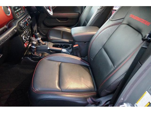 ジープ・ラングラーアンリミテッド ルビコン　スティングレー　純正ナビ＆フルセグＴＶ　バックカメラ　黒本革シート　ＬＥＤヘッドライト　アルパインスピーカー　純正アルミ＆ＢＦグッドリッチタイヤ　ＥＴＣ（35枚目）