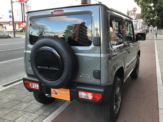 ジムニー XC 届出済み未使用車 純正8インチナビ16インチアルミホイール Bluetooth 横滑り防止装置 アイドリングストップ レーンキープアシスト シートヒーター ヒルディセントコントロール  LEDライト(11枚目)