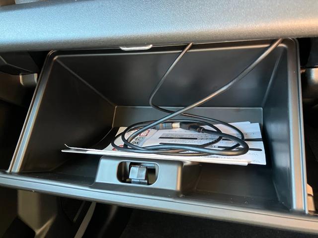 ジムニー XC 届出済み未使用車 純正8インチナビ16インチアルミホイール Bluetooth 横滑り防止装置 アイドリングストップ レーンキープアシスト シートヒーター ヒルディセントコントロール  LEDライト(27枚目)