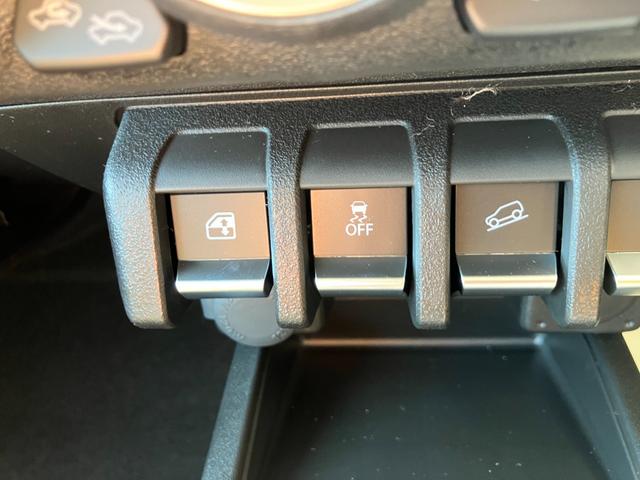 ジムニー XC 届出済み未使用車 純正8インチナビ16インチアルミホイール Bluetooth 横滑り防止装置 アイドリングストップ レーンキープアシスト シートヒーター ヒルディセントコントロール  LEDライト(30枚目)