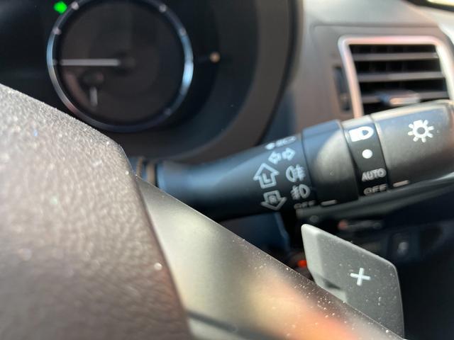 オートライト装備！わずらわしいライトの操作はこれで解決！ＡＵＴＯにしていれば自動で点灯・消灯してくれます。これで消し忘れでのバッテリー上がりもなくなります！