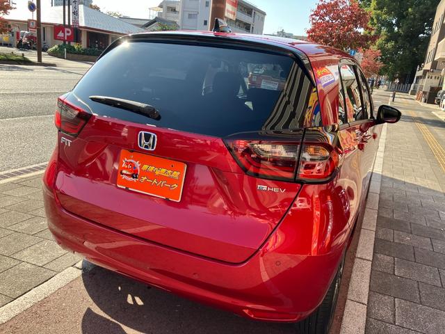 フィット e:HEVホーム 20周年特別仕様車 カーサ 純正9インチナビ 360度カメラ ETC 前後ドライブレコーダー Bluetooth接続 フルセグTV コーナーセンサー シートヒーター アダクティブクルーズコントロール 16インチアルミホイール(9枚目)